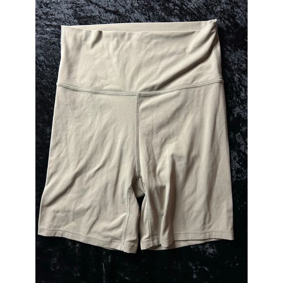 All In Motion Bike Shorts 5" Small Khaki Tan - Picture 1 of 5